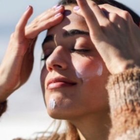 Sollte man im Winter Sonnencreme auftragen? Sollte man im Winter Sonnencreme auftragen?